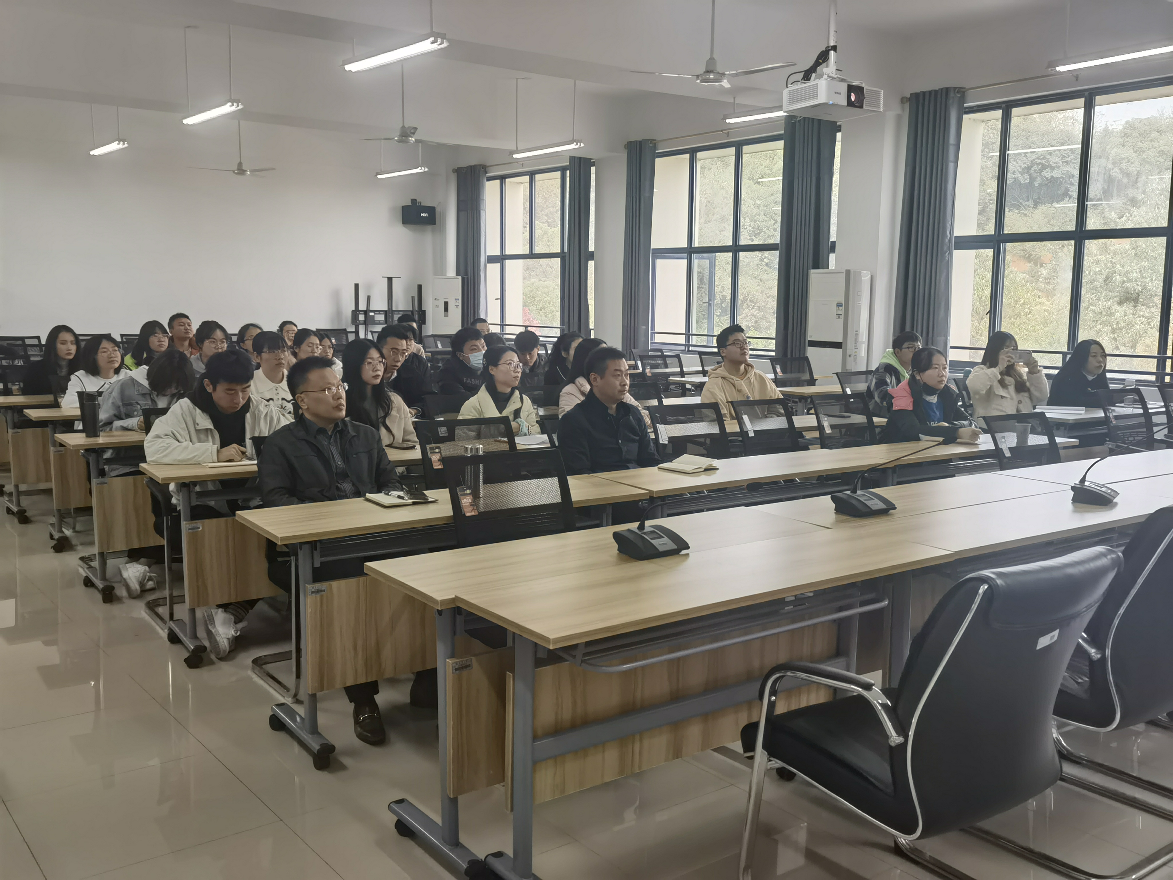 9c701bee9509c79eea7dc840bc566c2